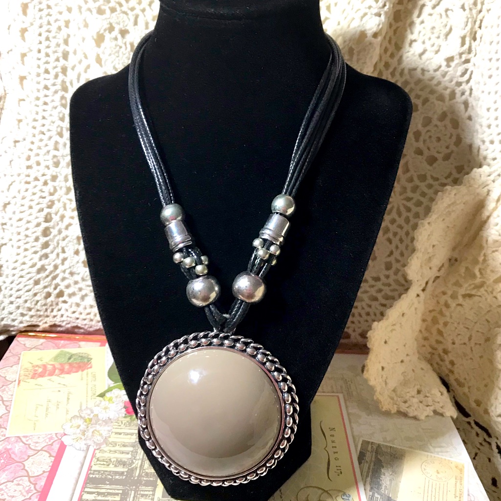 Alisha D Statement Necklace In A Beautiful Taupe And Silvertone. Made In Italy.